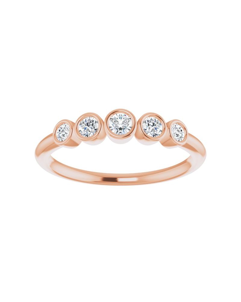 Anel Degradê com Cravação Bezel em Ouro 14k com Diamantes Naturais
