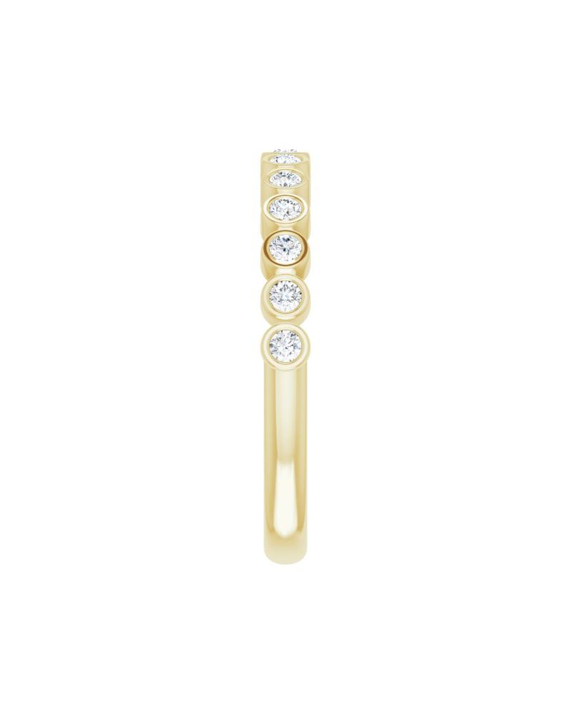 Anel com Cravação Bezel Empilhável em Ouro 14k com Diamantes Naturais – Modelo 4