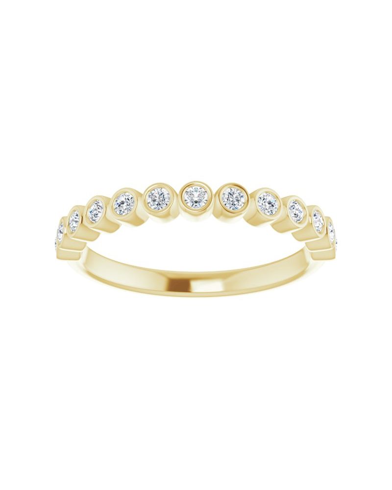 Anel com Cravação Bezel Empilhável em Ouro 14k com Diamantes Naturais – Modelo 4