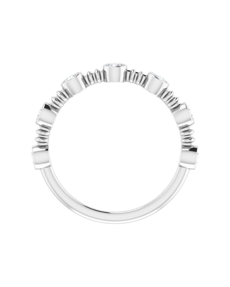 Anel com Cravação Bezel em Ouro 14k com Diamantes Naturais – Modelo 4