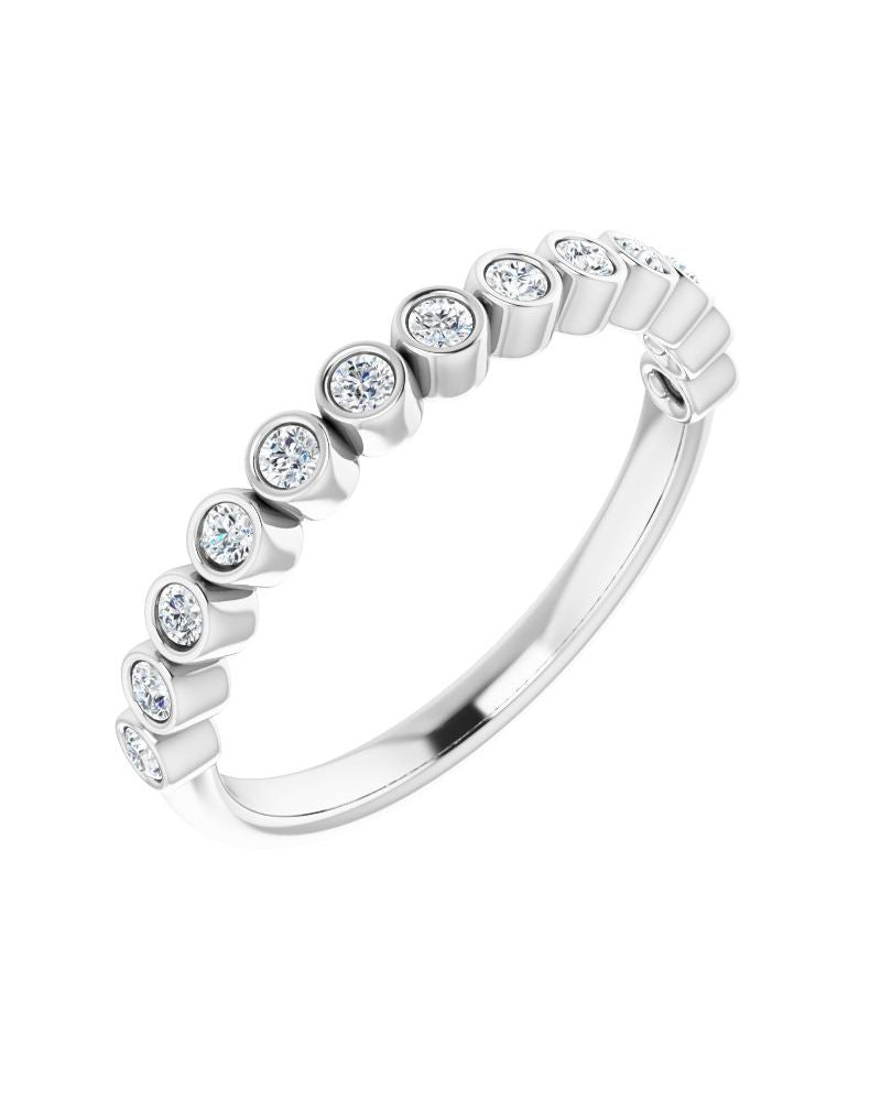 Anel com Cravação Bezel Empilhável em Ouro 14k com Diamantes Naturais – Modelo 4