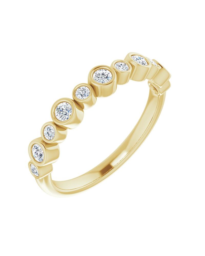Anel com Cravação Bezel em Ouro 14k com Diamantes Naturais