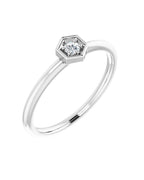 Anel Hexágono Empilhável em Ouro 14k com Diamantes Naturais