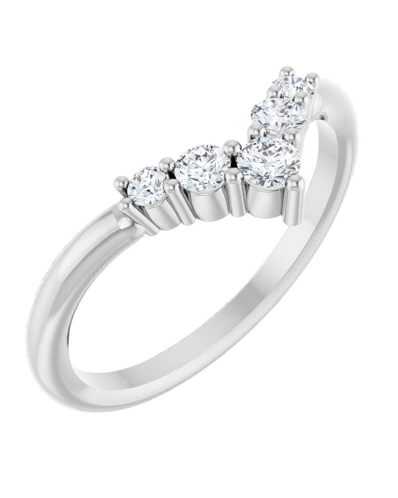 Anel em V Cravejado Degradê em Ouro 14k com Diamantes Naturais