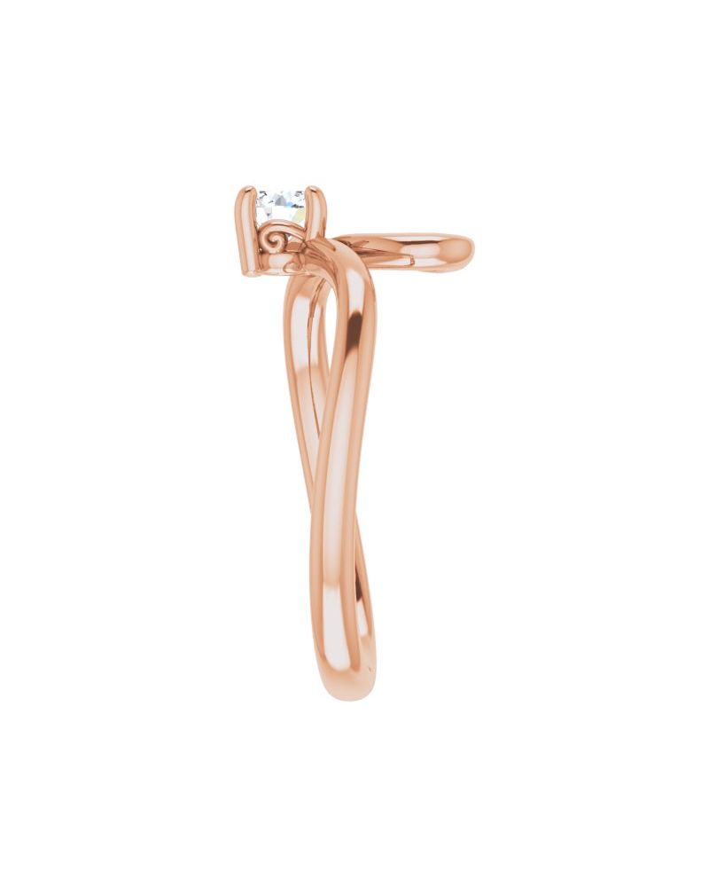 Anel Solitário Bypass em Ouro 14k com Diamantes Naturais