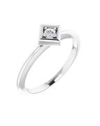 Anel Geométrico Empilhável em Ouro 14k com Diamantes Naturais – Modelo 3