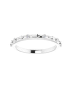 Anel Cruz com Cravação Bezel em Ouro 14k com Diamantes Naturais