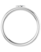 Anel com Cravação Bezel Empilhável em Ouro 14k com Diamantes Naturais