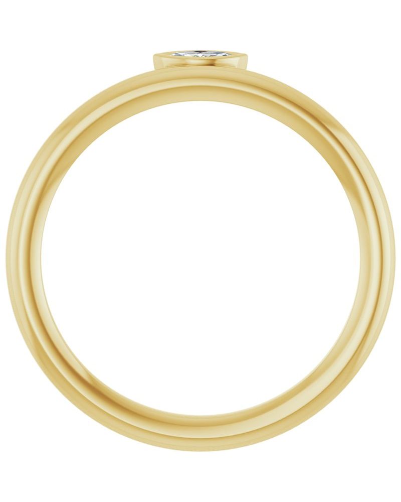 Anel com Cravação Bezel Empilhável em Ouro 14k com Diamantes Naturais
