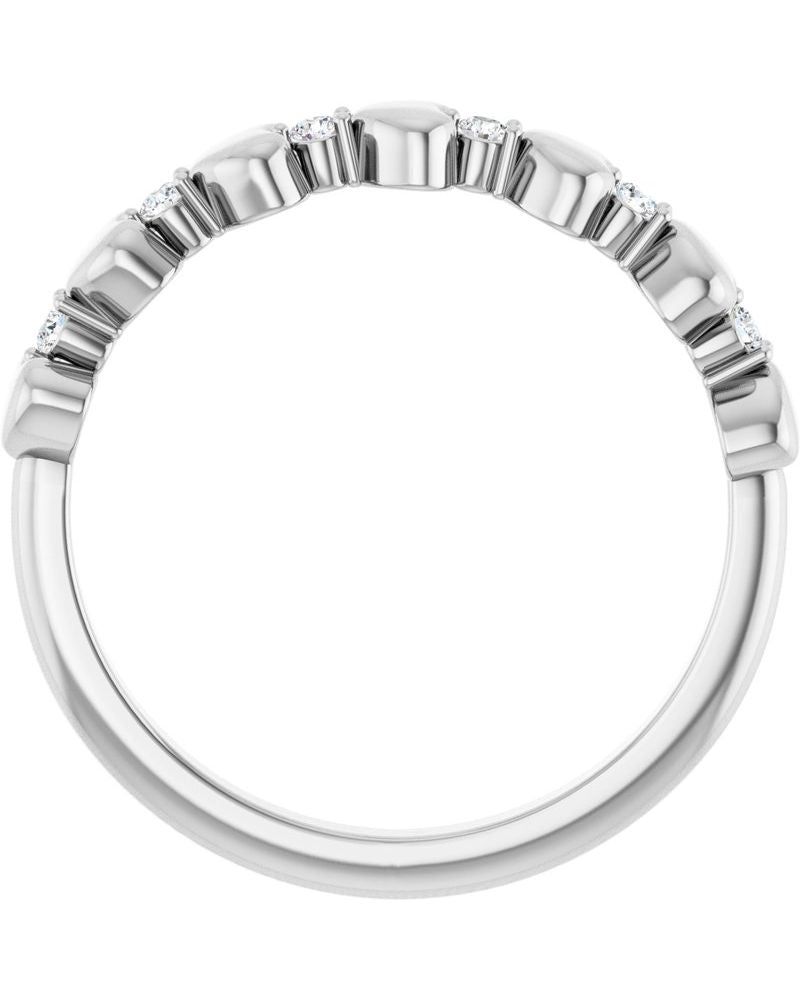 Anel Coração Cravejado Empilhável em Ouro 14k com Diamantes Naturais