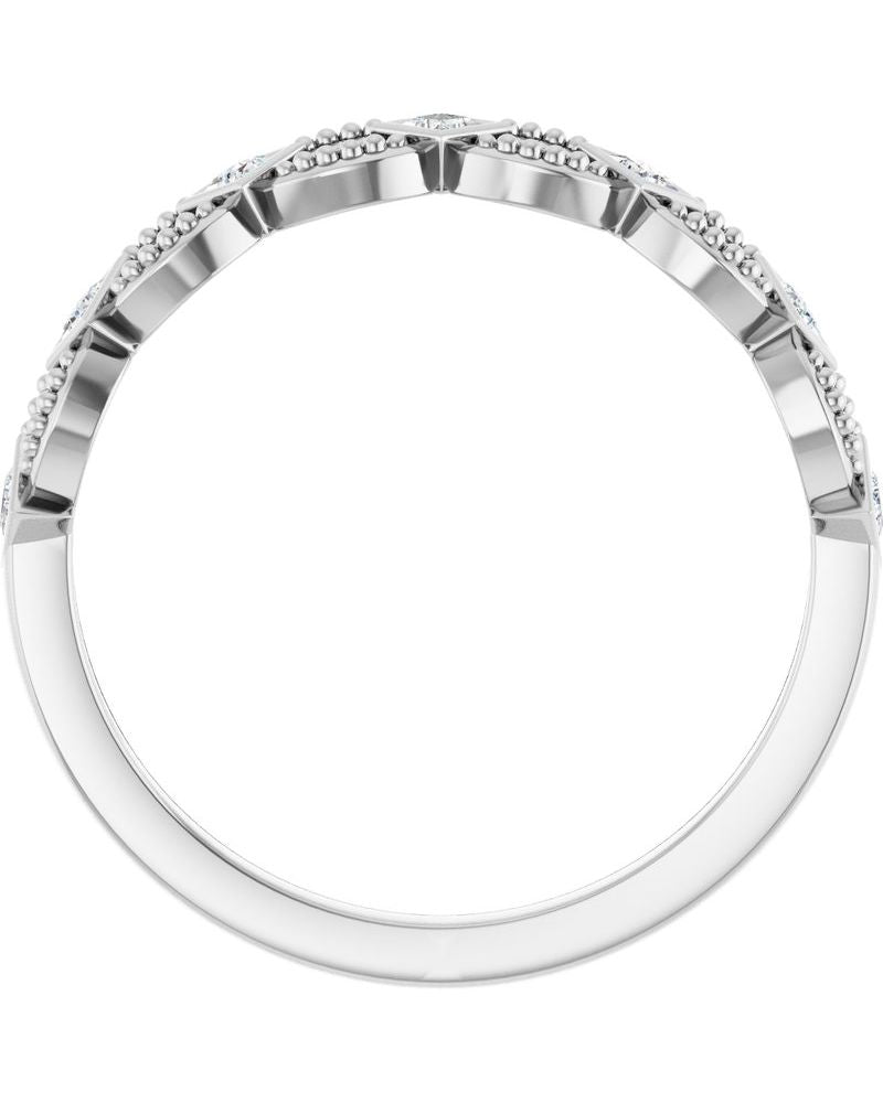 Anel com Cravação Bezel Empilhável em Ouro 14k com Diamantes Naturais – Modelo 3