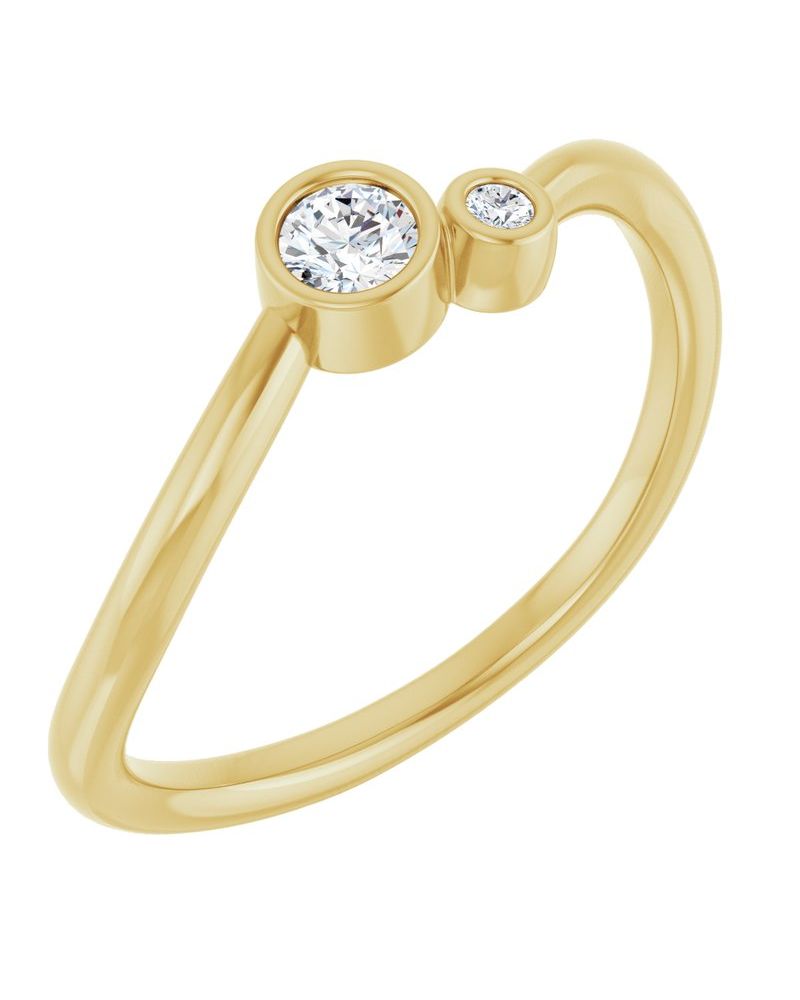Anel Cravejado com Cravação Bezel em Ouro 14k com Diamantes Naturais
