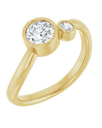 Anel Cravejado com Cravação Bezel em Ouro 14k com Diamantes Naturais