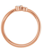Anel Cravejado com Cravação Bezel em Ouro 14k com Diamantes Naturais