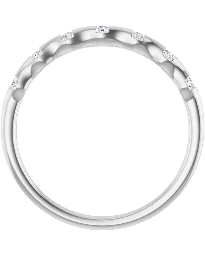 Anel Cravejado Empilhável em Ouro 14k com Diamantes de Laboratório – Modelo 4