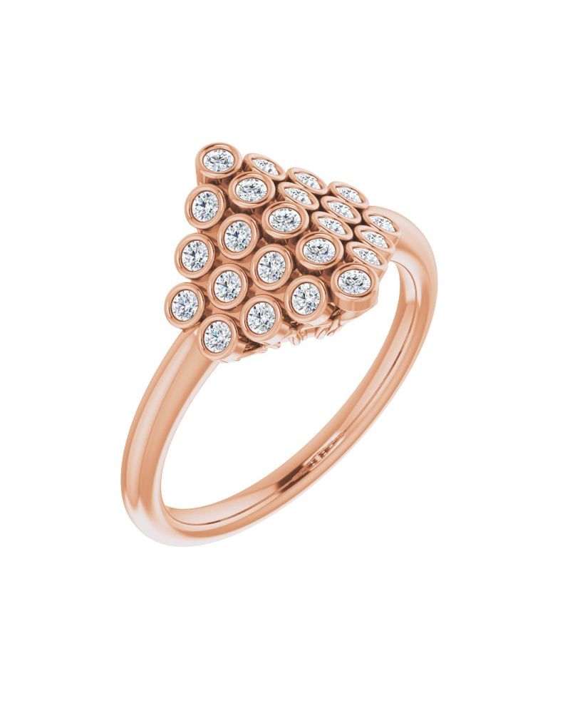 Anel Cluster com Cravação Bezel em Ouro 14k com Diamantes Naturais