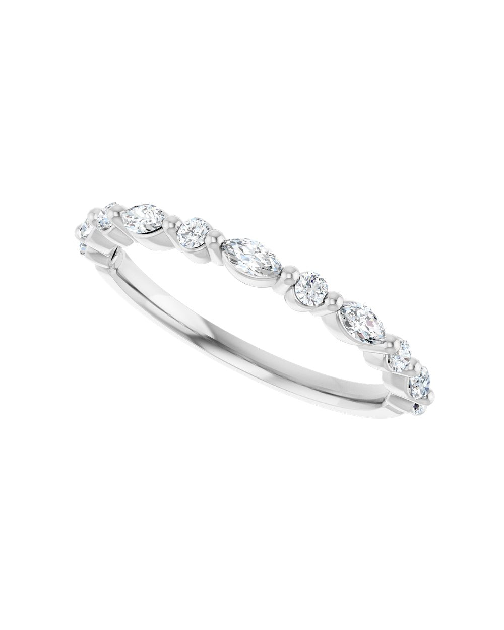 Anel Meia Aliança em Ouro 14k com Diamantes Navete e Brilhante – Branco 14k