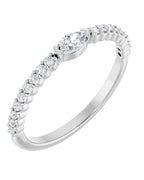 Anel Cravejado Empilhável em Ouro 14k com Diamantes Naturais – Modelo 13