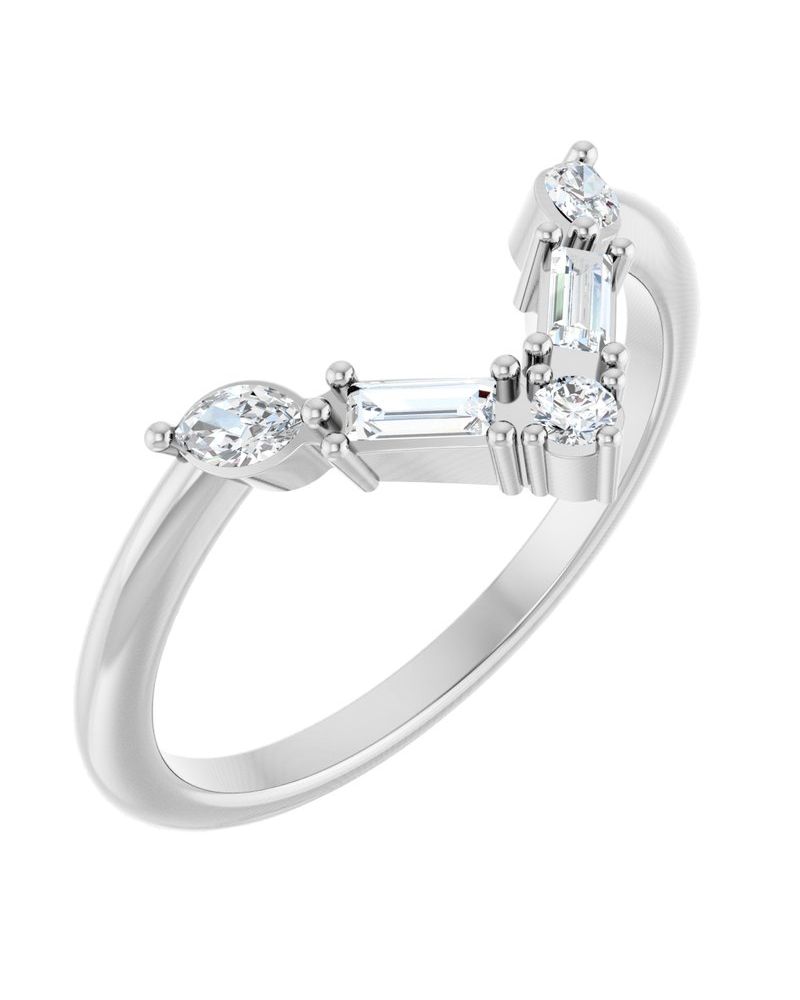 Anel em V Cravejado em Ouro 14k com Diamantes de Laboratório