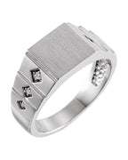 Anel Geométrico Chevalier em Ouro 14k com Diamantes Negros
