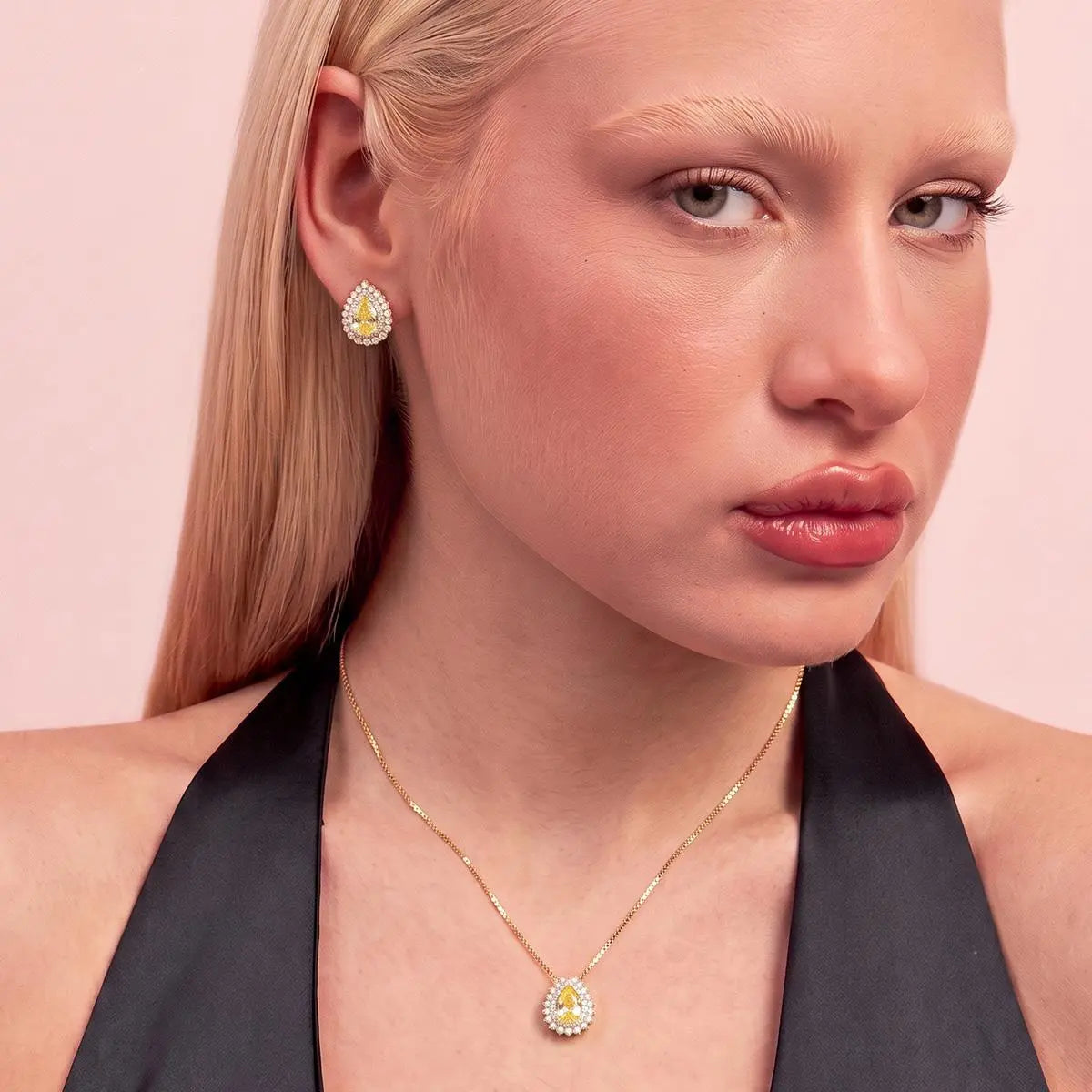 Conjunto Folheado a Ouro Brinco e Colar de Gota com Cristal e Zircônias