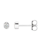 Brinco Ponto de Luz Oval com Cravação Bezel em Ouro 14k com Diamantes de Laboratório