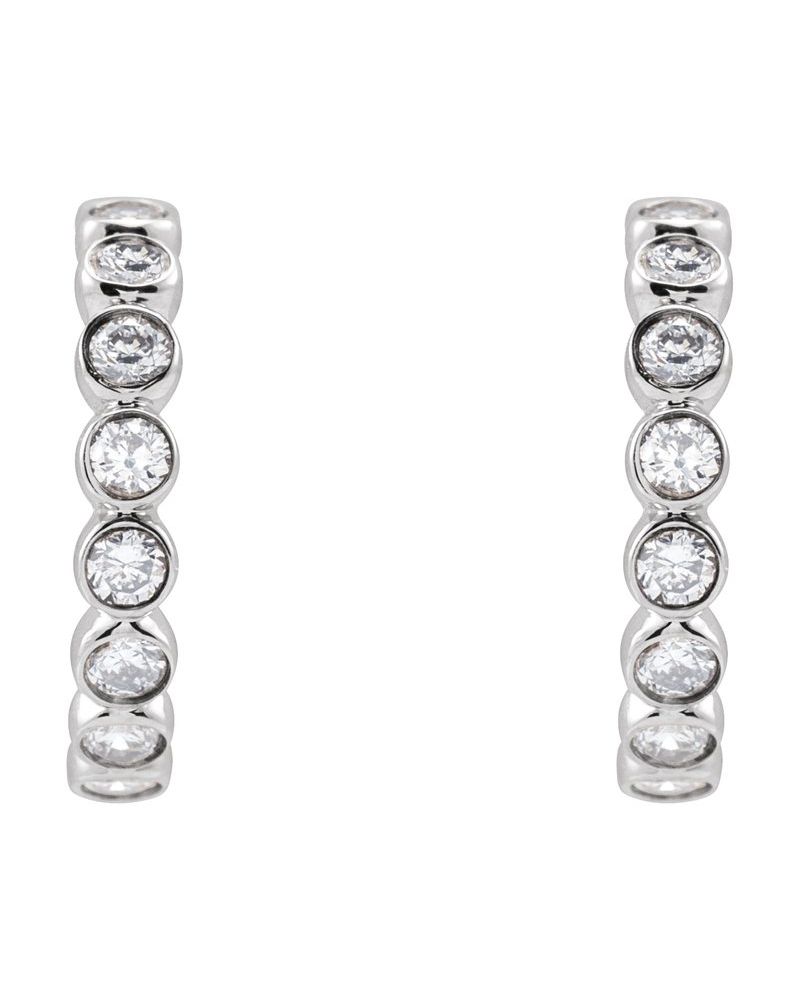 Brinco de Aro com Cravação Bezel em Ouro 14k com Diamantes de Laboratório