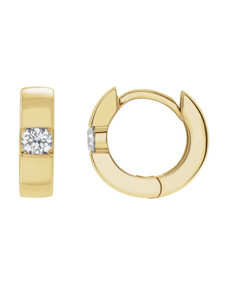 Brinco Huggie Cravejado em Ouro 14k com Diamantes de Laboratório – Modelo 2