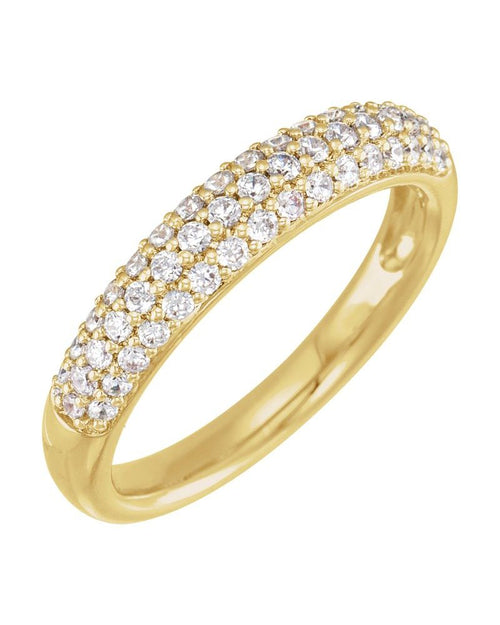 Anel Abaulado Cravejado em Ouro 14k com Diamantes de Laboratório
