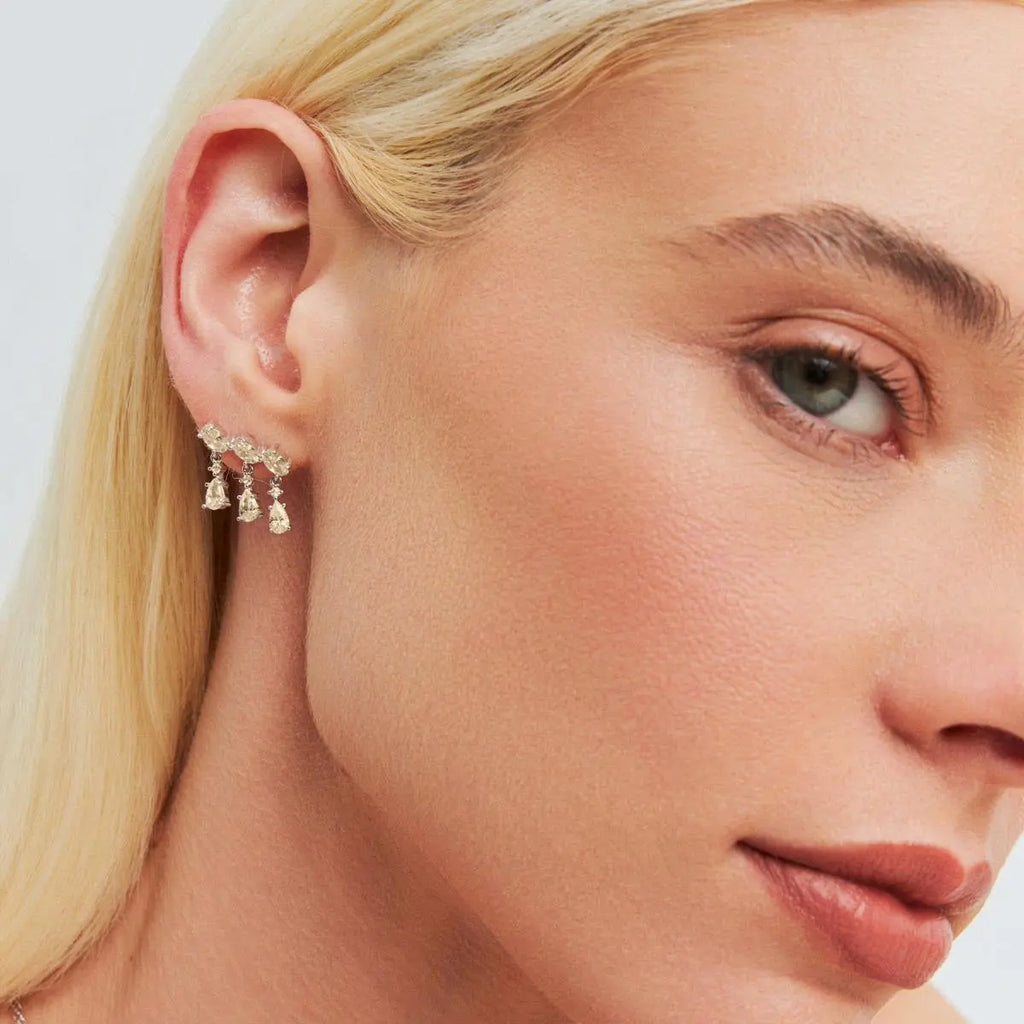 Brinco Ear de Prata 925 Cuff com Cristais de Gota em Pêndulo