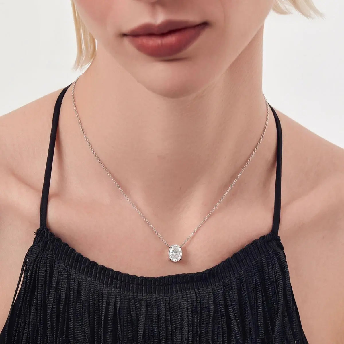 Colar de Prata 925 com Pingente de Pedra Moissanite 8x10mm