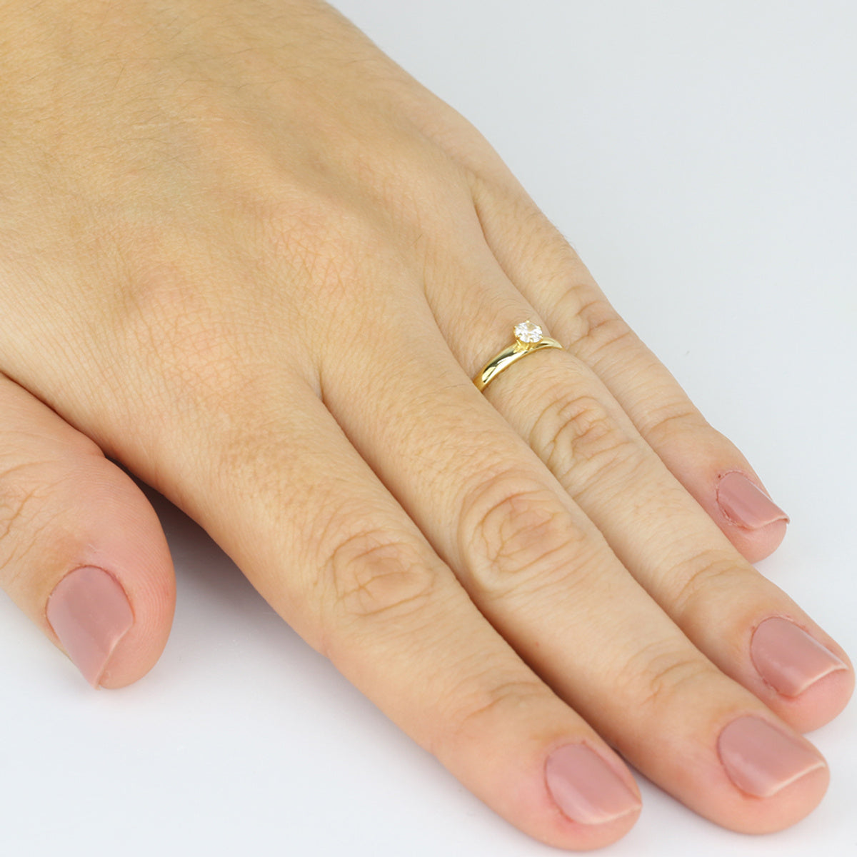 Anel Aro Abaulado Solitário Zircônia Branca 3,5 mm em Ouro 18K