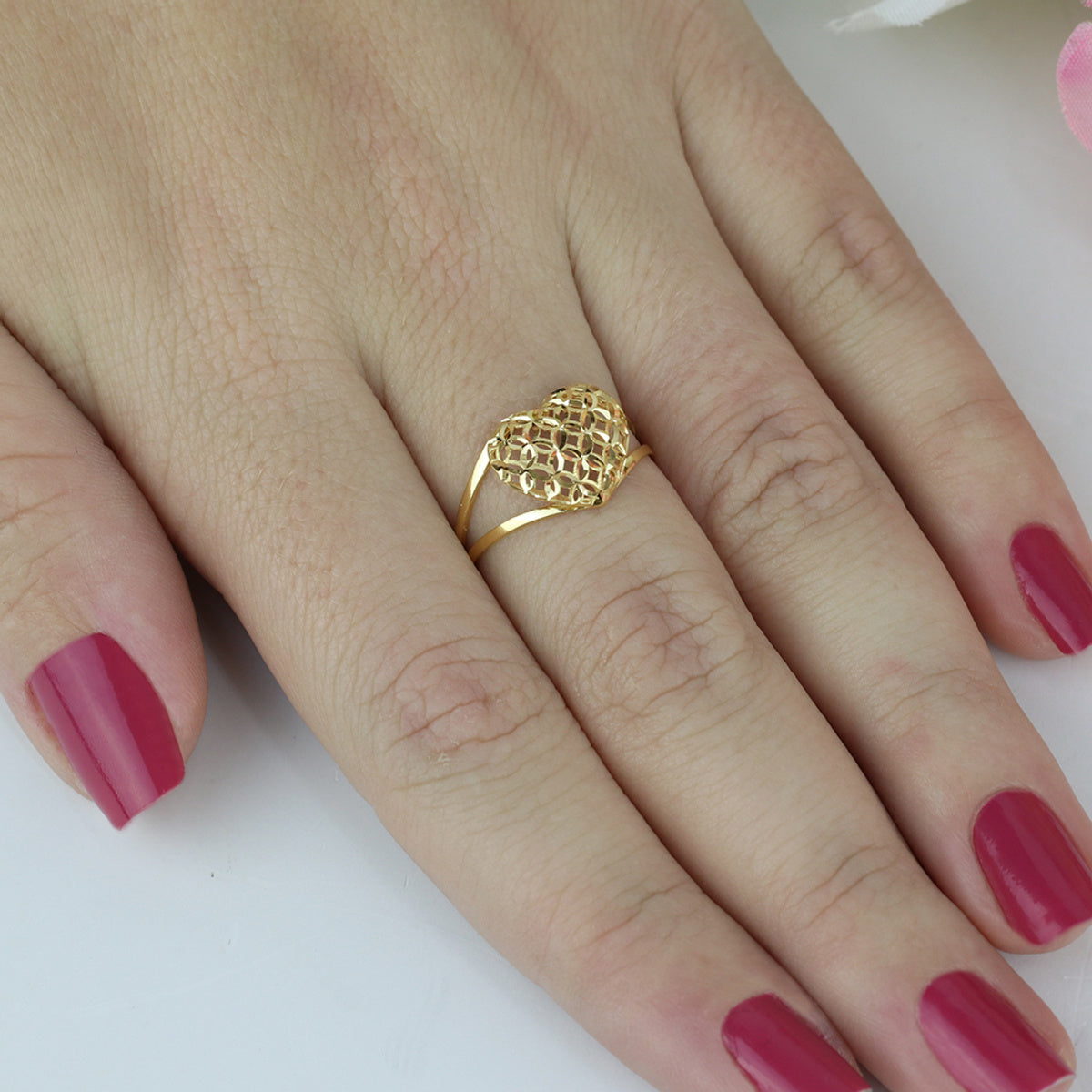 Anel Aro Duplo Chapa Coração Abaulado e Vazado e Trabalhado Cortes Diamantados em Ouro 18K