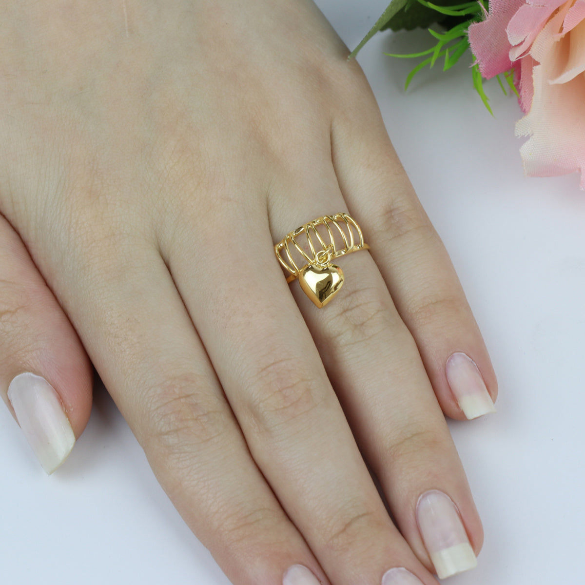 Anel Aro Duplo Fios Zig-zag Coração Oco Liso em Ouro 18K