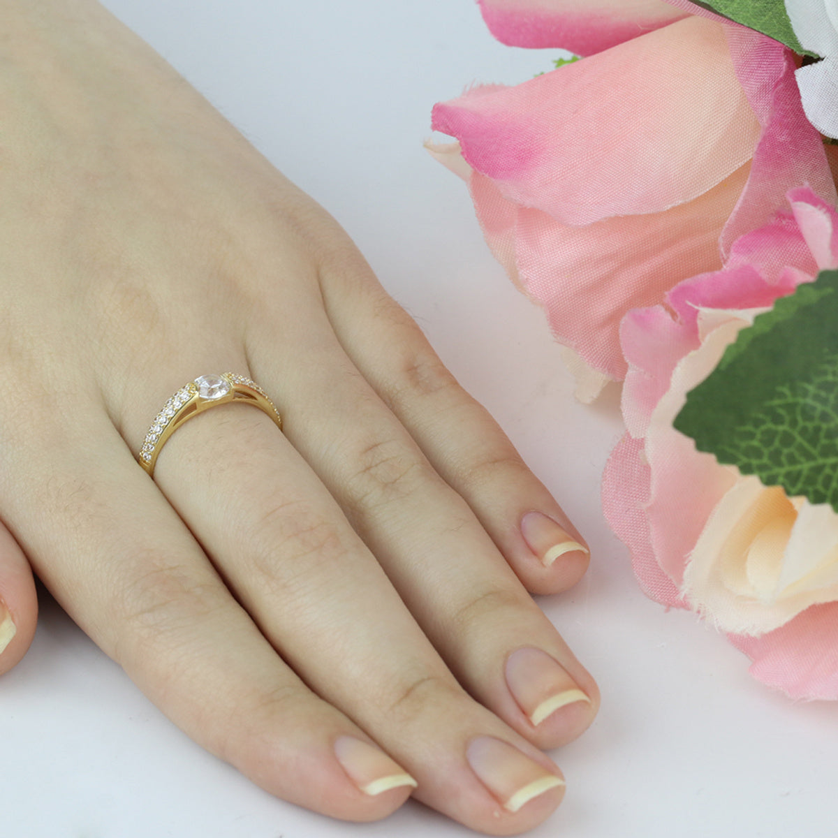 Anel Aro Trabalhado Solitário Zircônia Branca 5 mm em Ouro 18K