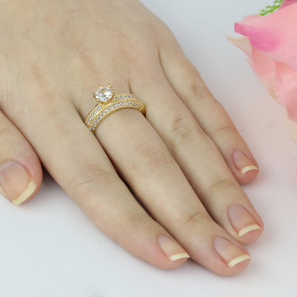 Anel Aro Trabalhado Solitário Zircônia Branca 6 mm em Ouro 18K