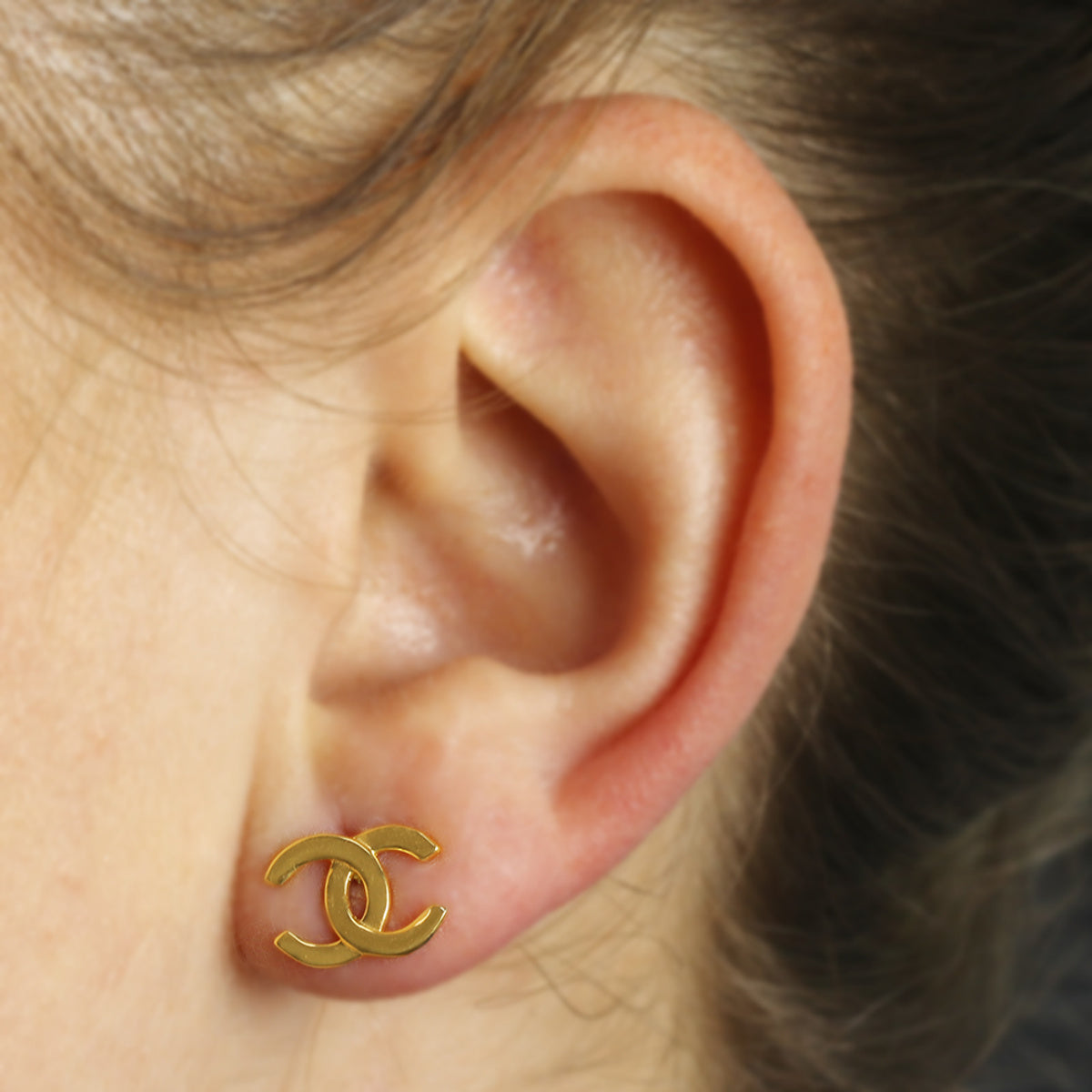Brinco em Ouro 18K