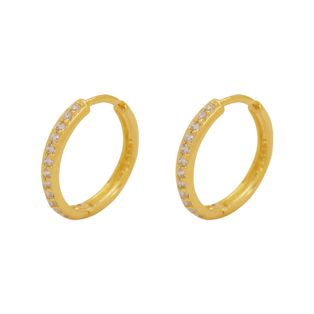 Brinco Argola Redonda Fio Abaulado Bitola 2,40 mm Zircônias Brancas Diâmetro 1,50 cm em Ouro 18K