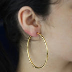 Brinco Argola Redonda Fio Redondo Bitola 3,00 mm em Ouro 18K