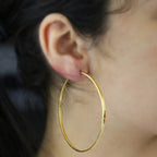 Brinco Argola Redonda Fio Retangular Bitola 2,00 mm em Ouro 18K