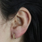 Brinco Argola Zircônias Brancas em Ouro 18K