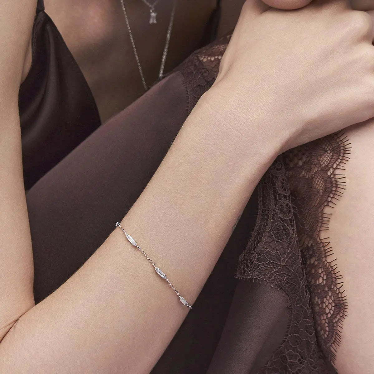 Pulseira de Prata 925 com Cristais Retangulares e Zircônias