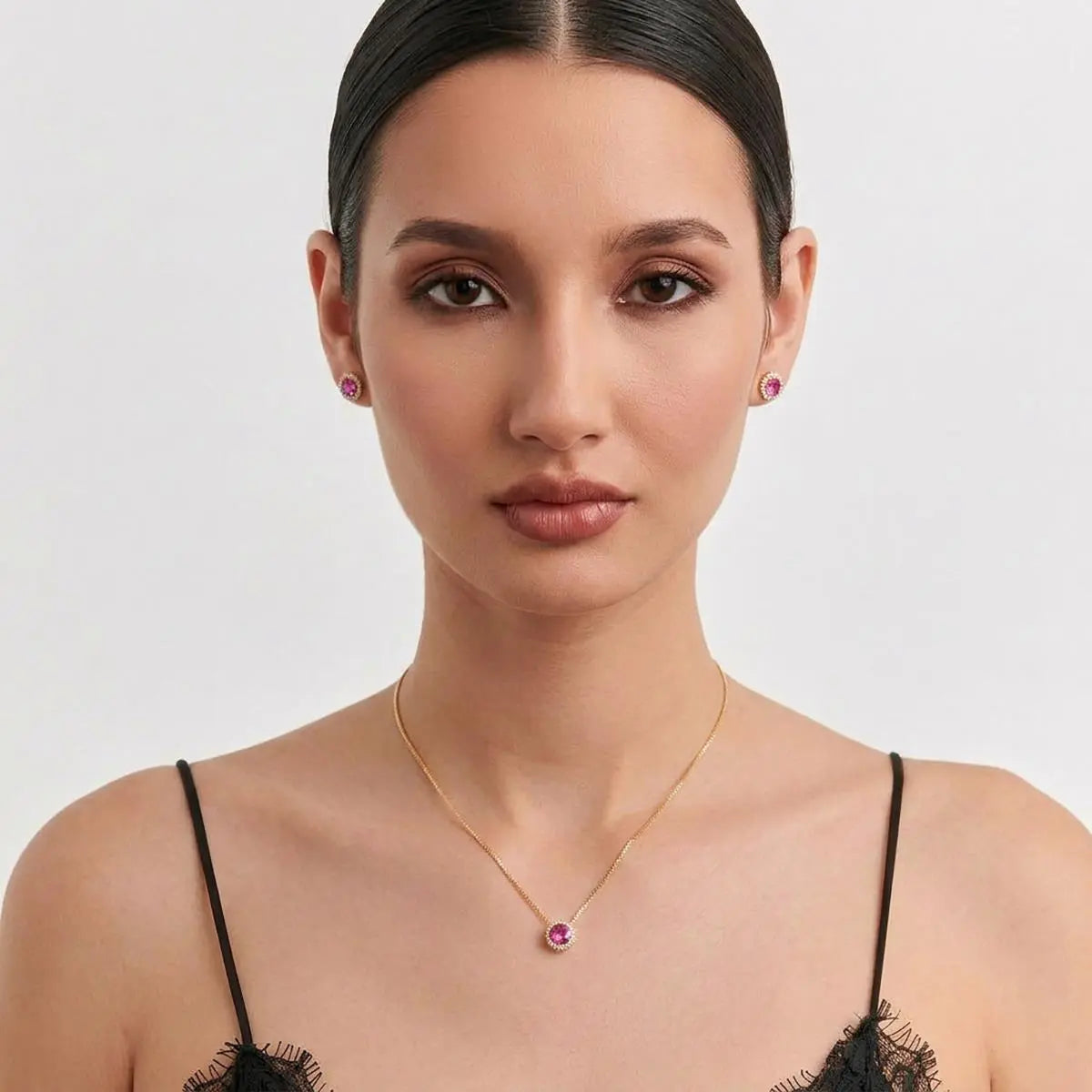 Conjunto Folheado a Ouro Brinco e Colar com Cristal Redondo e Zircônias