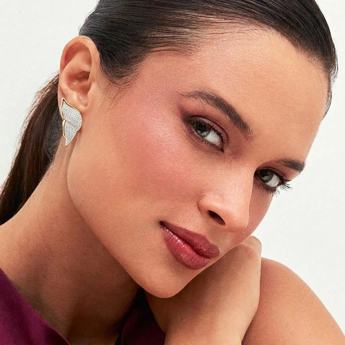 Brinco Ear Folheado a Ouro Cuff Curvo Liso