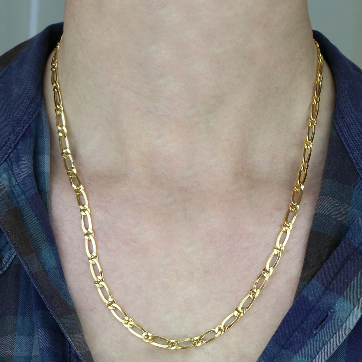 Corrente Groumet 1x1 Bitola 5,60 mm em Ouro 18K