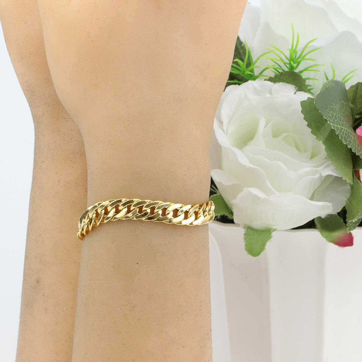 Pulseira Groumet Dupla Batida Bitola 8,80 mm 19 cm em Ouro 18K