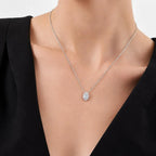Colar de Prata 925 com Pingente Oval em Pedras Moissanites