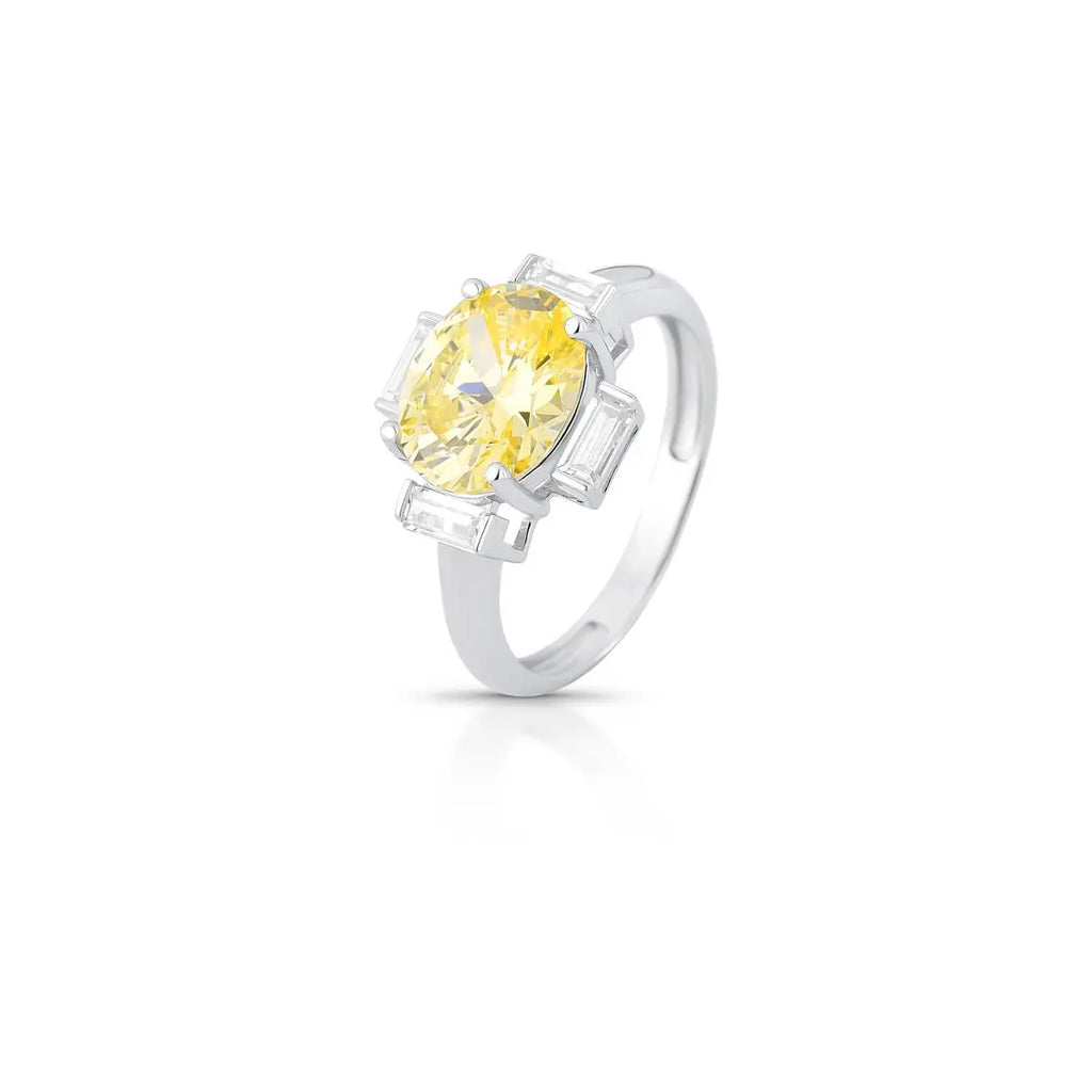 Anel de Prata 925 Oval em Cristais