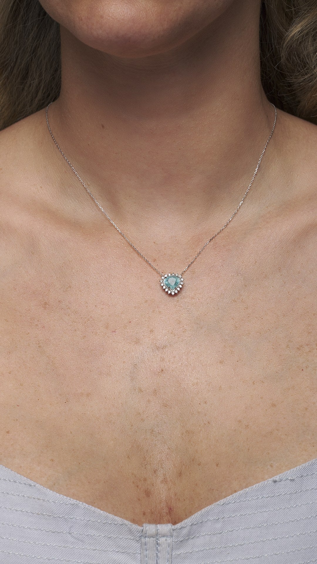 Gargantilha Turmalina Paraíba Halo de Diamantes em ouro branco – foto 2