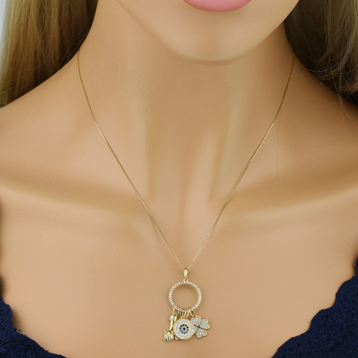 Pingente Círculo e Pingentes Diversos Cravejados Zircônias em Ouro 18K